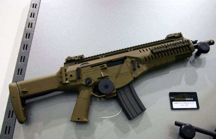 Beretta_ARX-160_Interpolitex_la_UM_Plopeni
