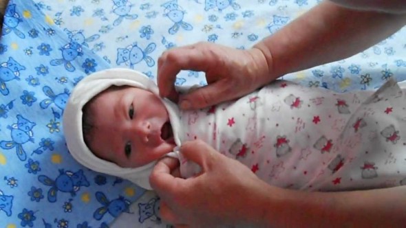 bebelus-infasat-590x332