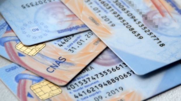 card_de_sanatate_blocat_poza_buna_si_frumoasa_si_albastra_87605400_07956400