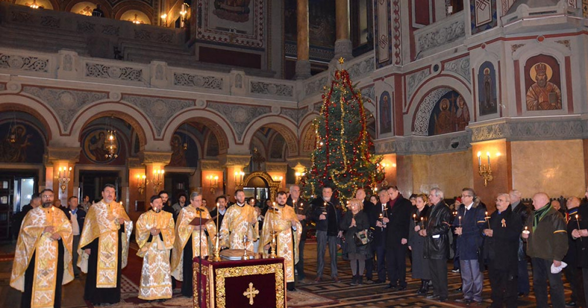 omagiu-adus-martirilor-timisoreni