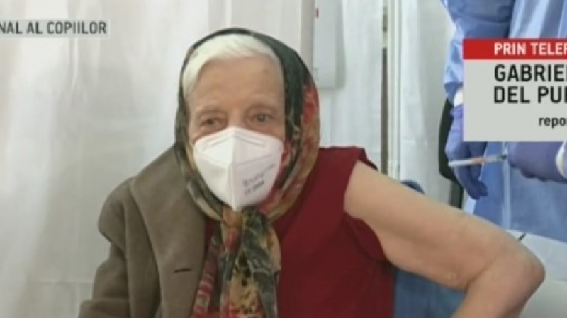 cea-mai-batrana-persoana-din-capitala-vaccinata-cu-rapelul-impotriva-covid-19-femeia-are-104-ani-si-n-a-avut-nicio-reactie-adversa-video-502495