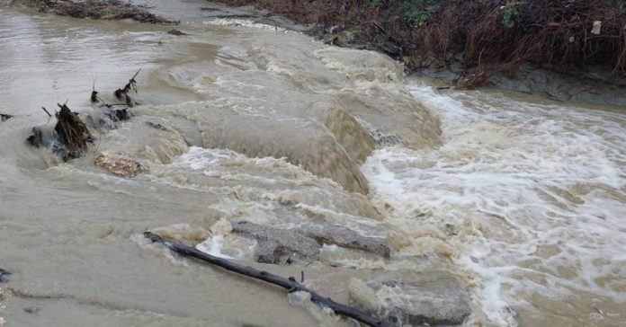 Avertizari-Cod-Galben-si-Cod-Portocaliu-de-inundatii-pentru-mai